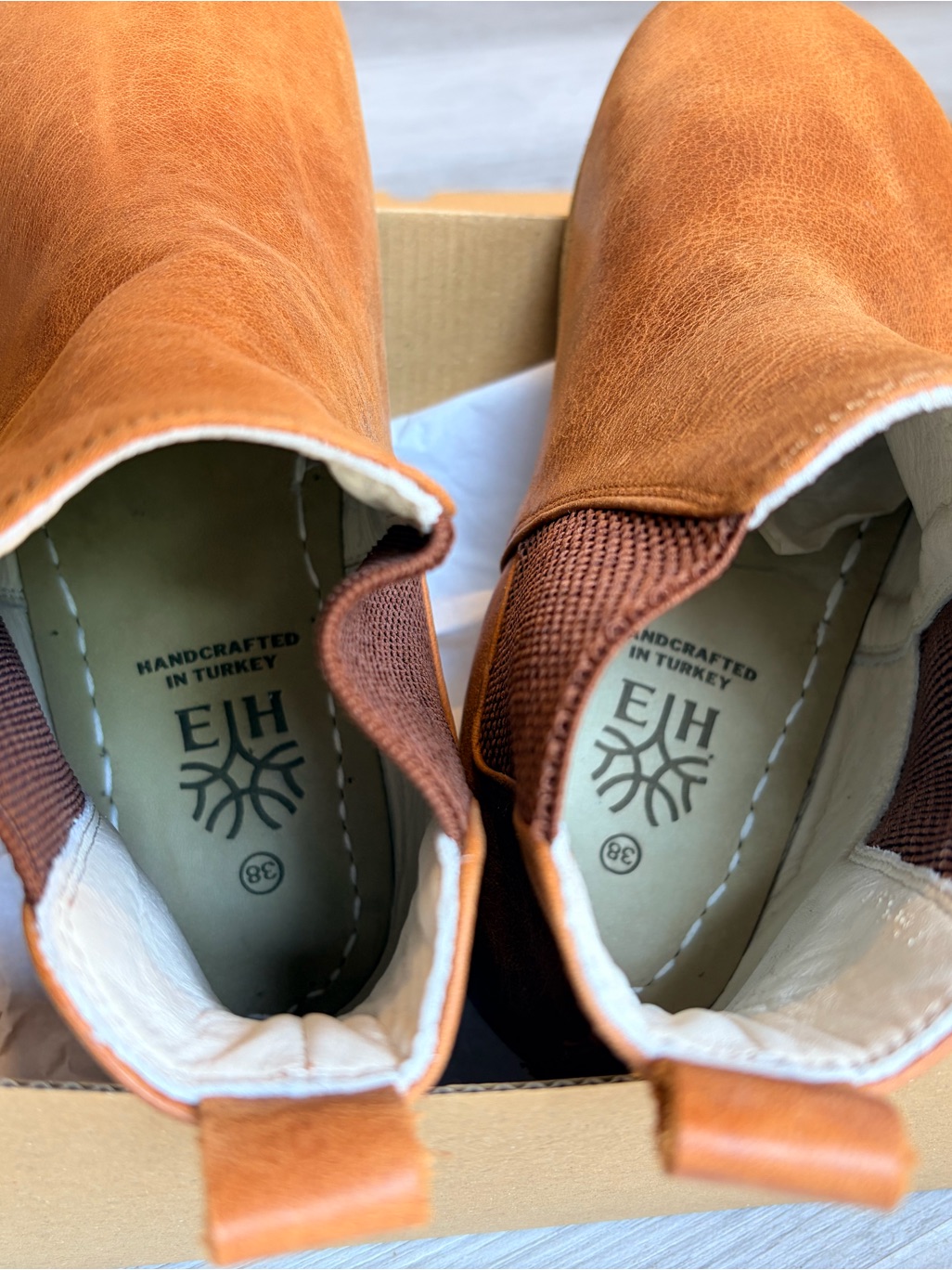 Earthing Harmony Women's Grounding Leather Ankle Boots — image 3 of 8